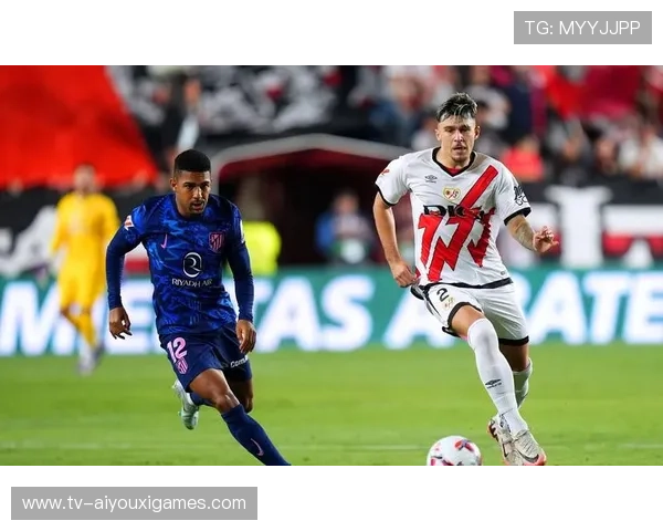 马德里竞技领跑战术革新：中场压迫与阻截全面升级，打造新时代防线