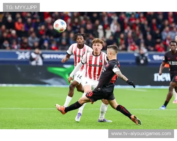 球队在欧冠中通过定位球获得致胜机会,欧冠比赛球场座位标准 球队在欧冠中通过定位球获得致胜机会,欧冠比赛球场座位标准